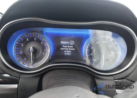 2021 Chrysler 300 300S из США, поврежденный, VIN 2C3CCABG4MH525718